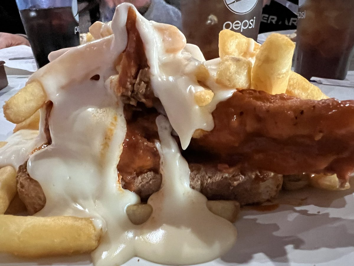 IrishRed85's tweet image. When you go back to your childhood home you eat the things you cannot get elsewhere.  2 versions of the HorseShoe.