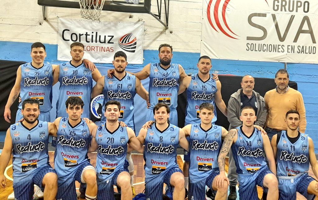 ReductoClub's tweet photo. Ya se encuentra en cancha Reducto⚜️para enfrentar a l local Atenas
Agradeciendos de estar en esta fiesta contando con la participación del Celeste del Manicomio 🇧🇼 en el último amistoso previo a la DTA 2022
#DaleLoco 😵💫 https://t.co/cWgxickvQD