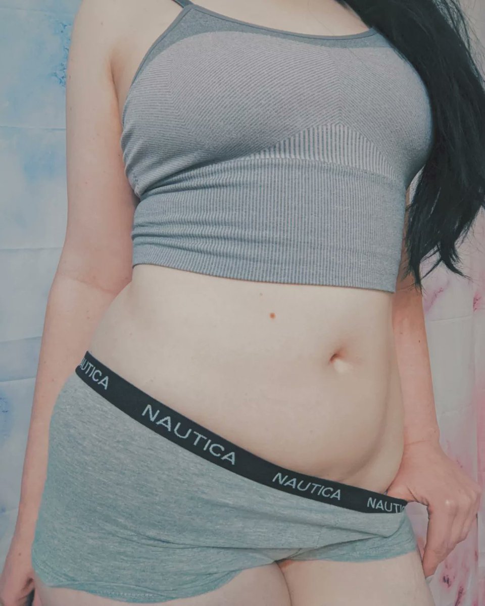 whitexwillow's tweet photo. Have a magical weekend. ⭐🌙
#onlyfansgirls #onlyfansgirl #onlyfanscreator #onlyfans #onlyfanspage #onlyfansfree #linkinbio https://t.co/dl7sQ0ceoF