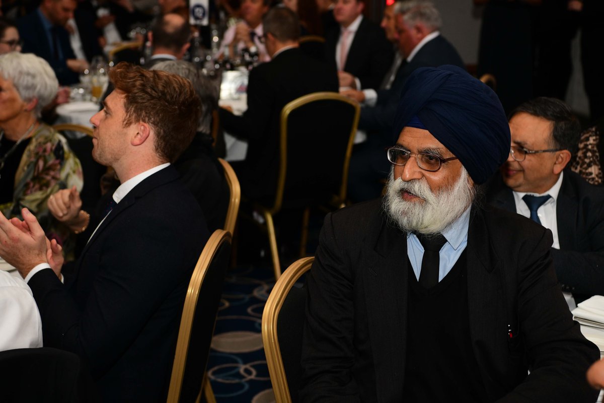 jassansi's tweet photo. .@StBasilsCharity celebrate 50 years of supporting young people in Birmingham and the Midlands @Edgbaston 

Fabulously hosted by the one &amp; only @edjames_ 

Enjoy the images: https://t.co/R9BATNaTTJ

#stbasils50th https://t.co/hDFT9sDARx