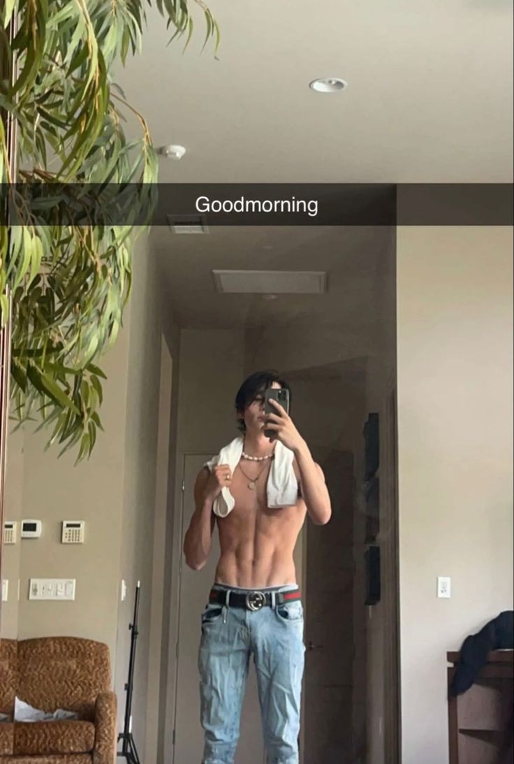 DohaSeo_'s tweet photo. good morning human https://t.co/5ibUMOjbk8