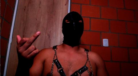 It's Friday and I'm going to break you come and kneel ????
https://t.co/kWOUiq92Jr
#master #feet #findom