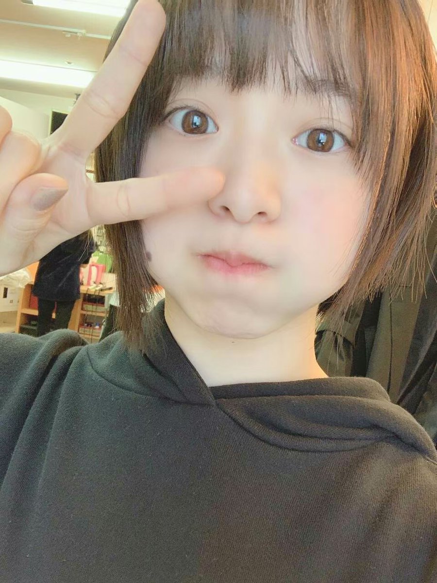 Team8Indonesia's tweet photo. Aaaaaahhhh.... 4月は遠いではないけど近くでもない、複雑な気持ちです
まだ6ヶ月あるですけど、
あの日来るまで頑張ります!
Team8はずっとずっとTeam8!!!!

(2/2)

#チーム8 https://t.co/dRLNRqWryG