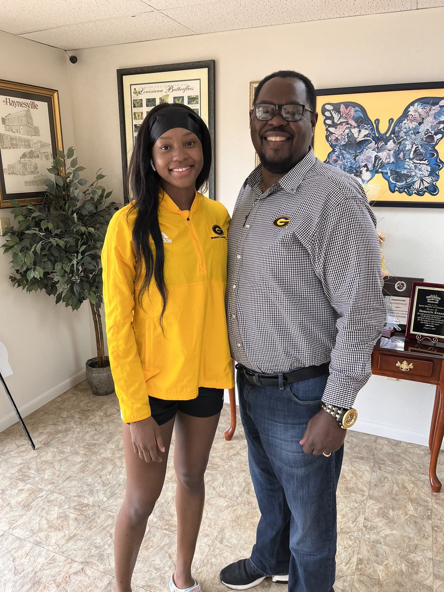 rissa❤️‍🔥.. tweet media