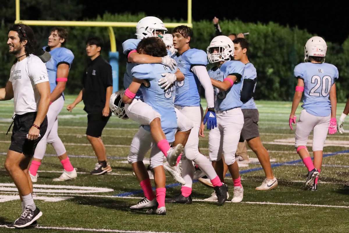 RansomEverglade's tweet photo. Joy! Two touchdowns in the fourth quarter gave the Raiders a come-from-behind 20-17 victory to finish off a fabulous Homecoming 2022! #REproud https://t.co/VR0D3hfS9b