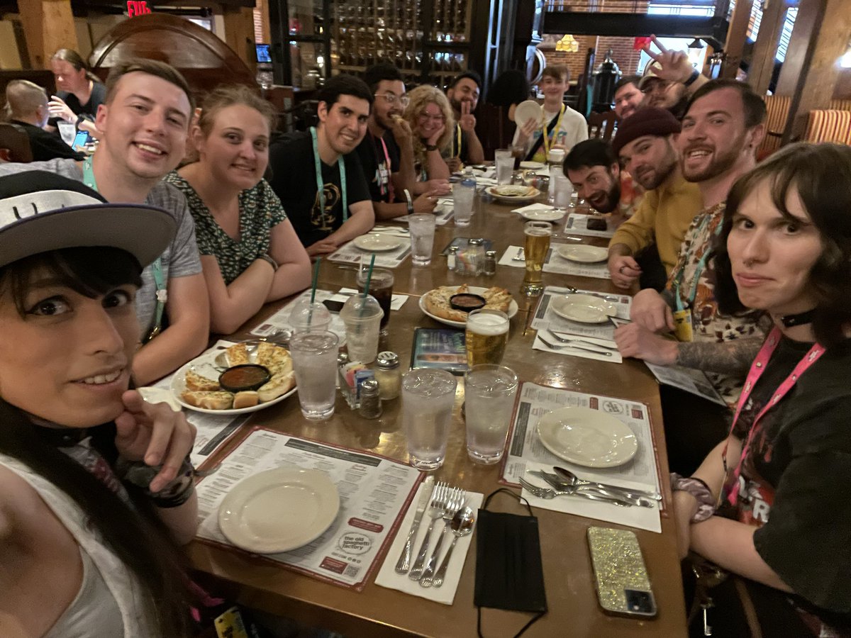 hey_brittanyy's tweet photo. day 1️⃣
cc: @YeezyStP @cody_blaser @CodyTheParadox @MaulerGaming @IcySeabass @DreenAlyse @BulletpoofJP https://t.co/q0y5CUcGqE