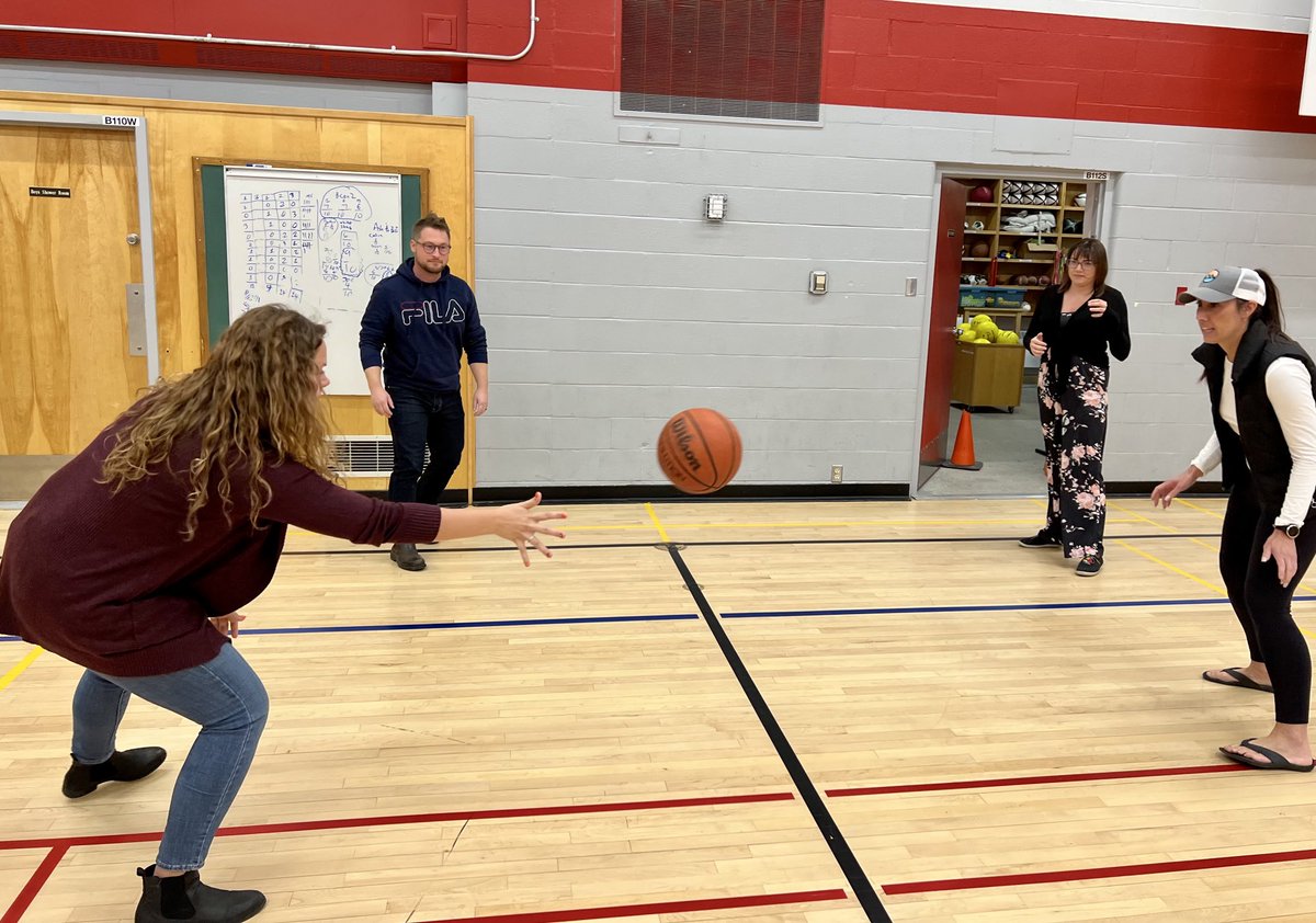 Our PD days ⁦<a href="/Crestomere/">Crestomere School</a>⁩ always include staff wellness. We all enjoyed a 4 square movement break which is transferable to our students! #health champion