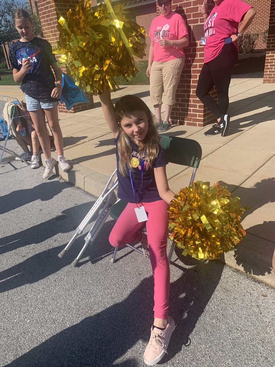 Mrs. Wolfe tweet media