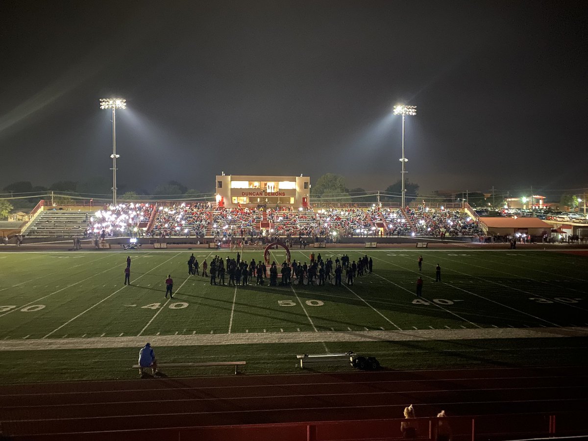 beardownnoble's tweet photo. Lights out at Halliburton Field… Not part of the half time performance. https://t.co/y5LefYCI4x