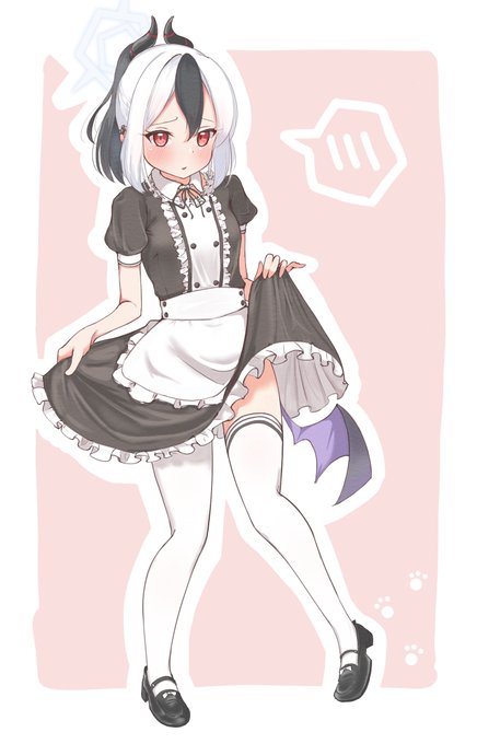 ミニスカメイド服のtwitterイラスト検索結果