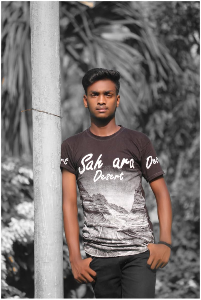 _  তোমাকে কাছে পাওয়ার সাধ্য নেই 😰🥀
_  আর তোমাকে ভুলে থাকার শক্তি নেই 😔💔