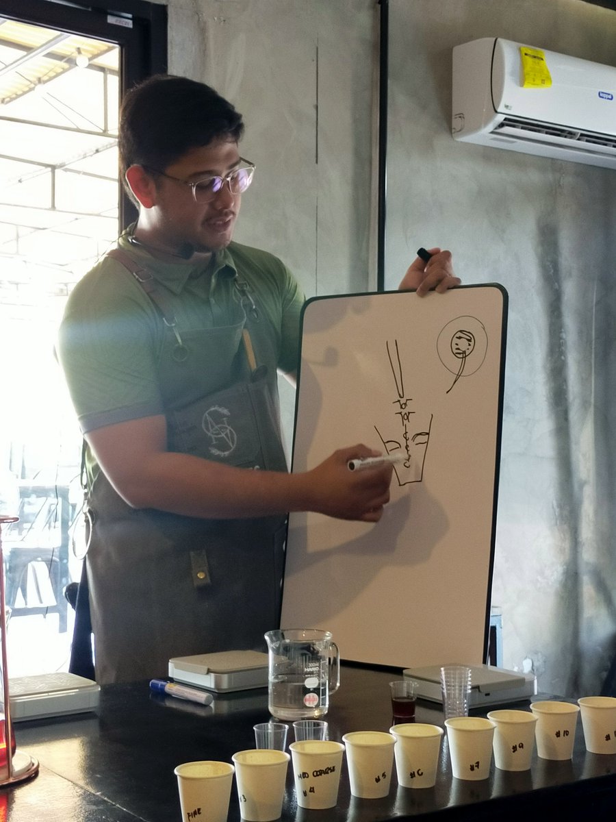 yadu_karu's tweet photo. Day 2: Brewing Essentials by RC De Vera in The Coffee Academy GenSan ☕☕☕

#Yaduing https://t.co/2xNAfh5an4