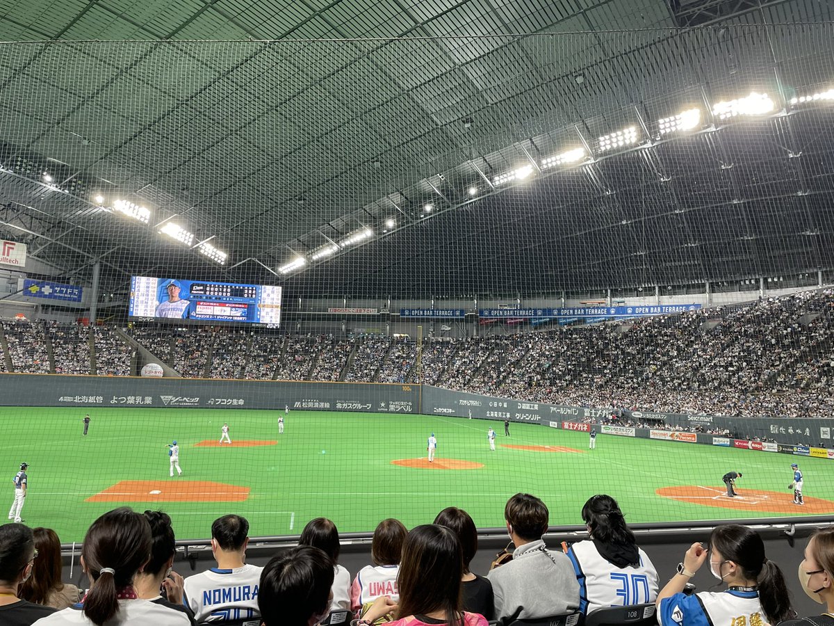 n7v_v's tweet photo. fighters⚾︎ https://t.co/j9H7ZyA4jb