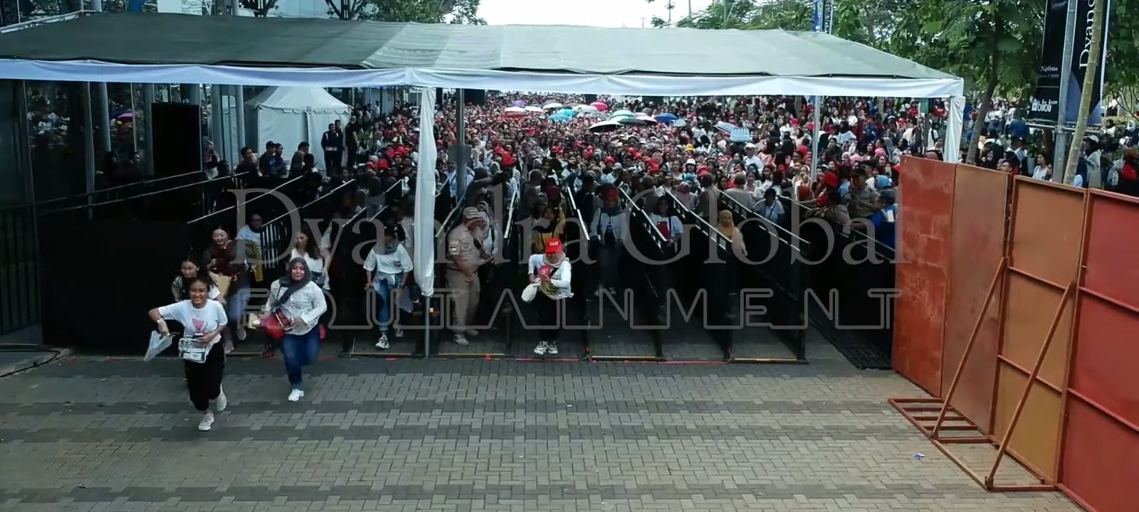 ijul-on-twitter-karena-ga-ada-qn-ini-gambaran-kalo-mau-masuk-holding