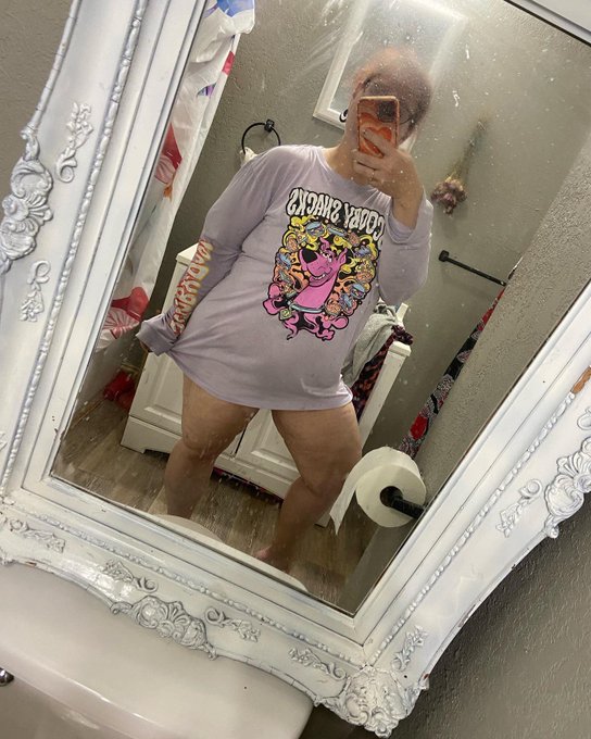 Goodnight and sweet ?Free: https://t.co/ncbfrHKyiP $13 Monthly UNCENSORED: https://t.co/lWgYIJAGUN #bbw