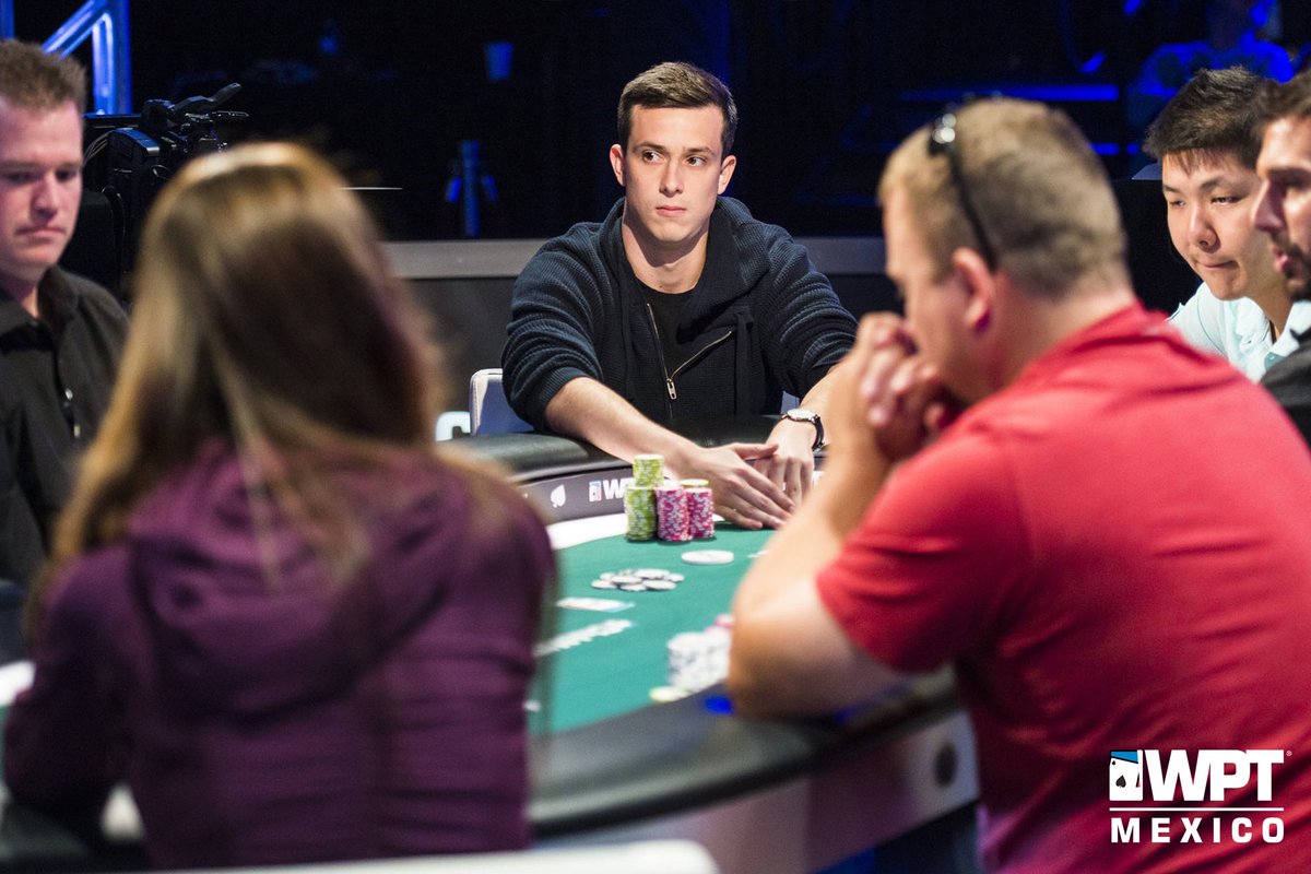 WPT_Mx's tweet photo. Esta noche disfruta del segundo capítulo de la nueva temporada de #WPTMéxico solo por @AztecaSiete 

#NochesDePóker https://t.co/lMSTQimHoI