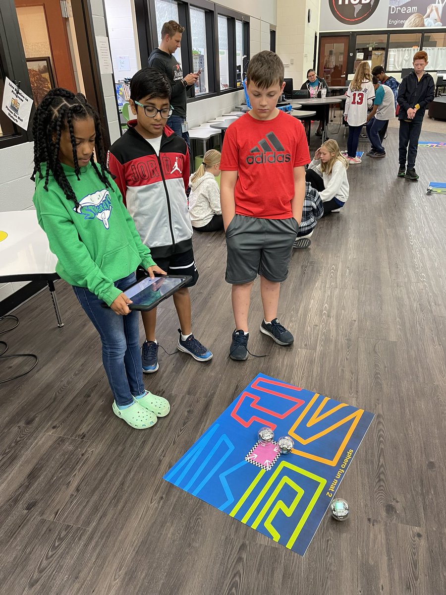 Lori Vanover tweet media