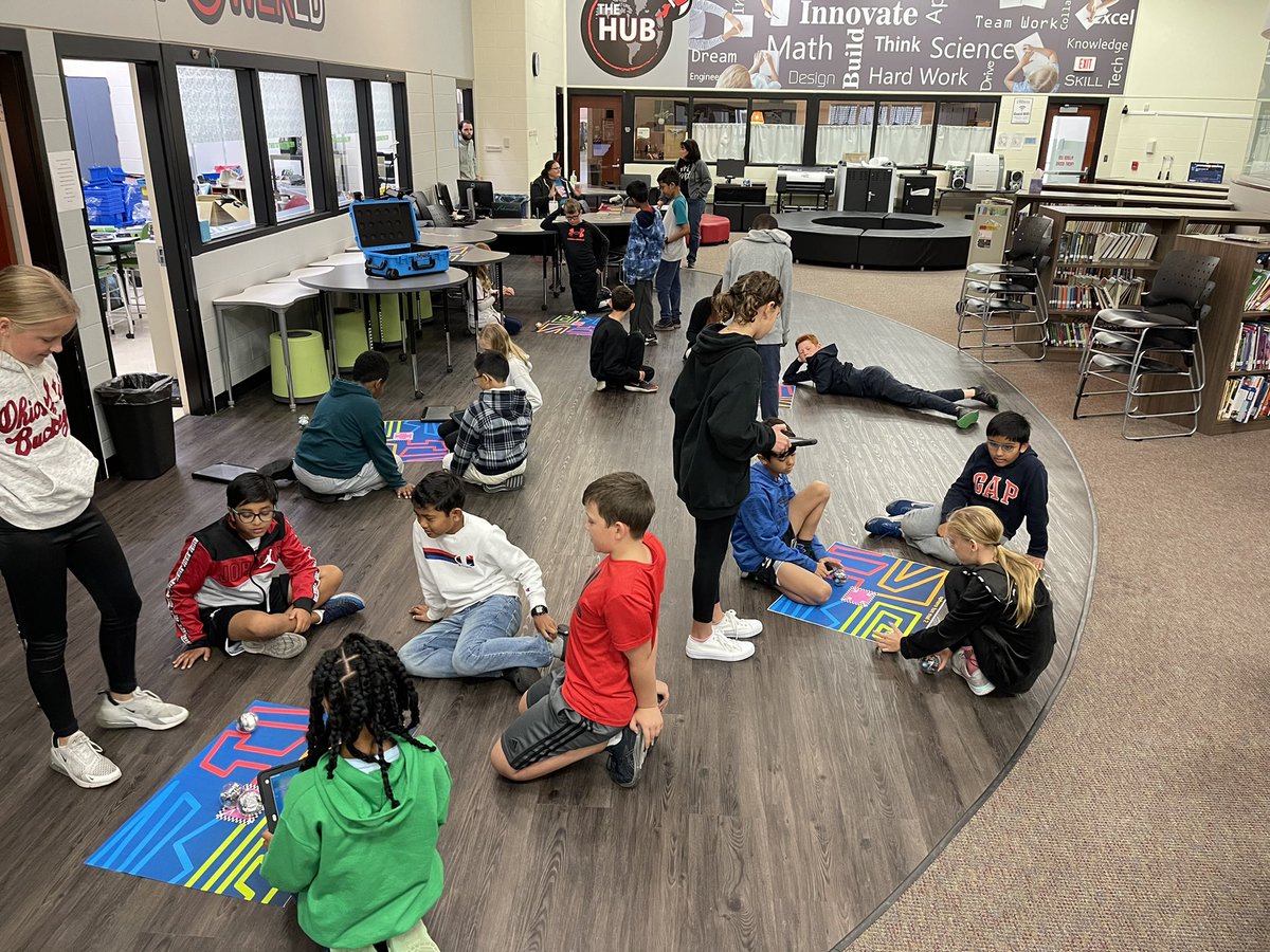 Lori Vanover tweet media