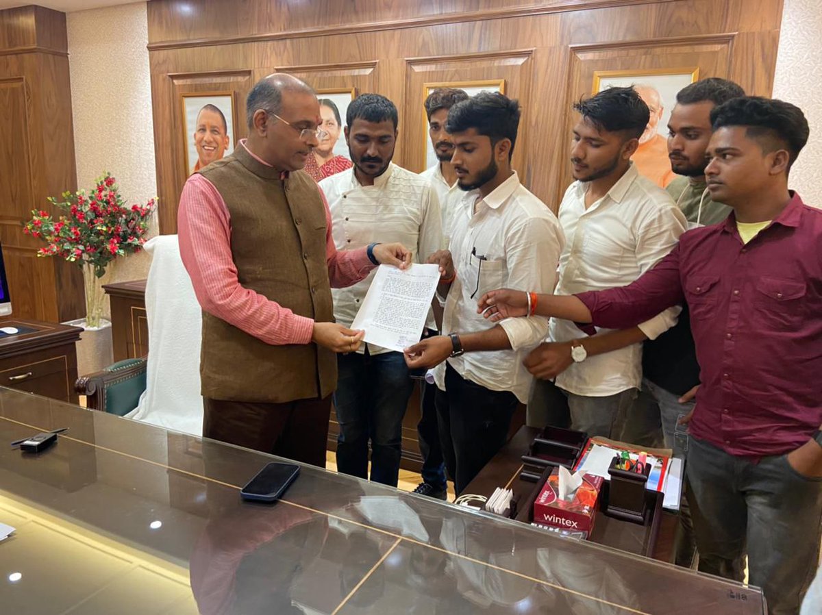 Sanu15247646's tweet photo. #csjmuresultbscupdate
#updateresult
@PMOIndia @ABVPCSJMU @UPGovt @CMOfficeUP @AU_LucknowNews @aajtak @timesofindia @basicshiksha_up @JagranNews @CSJM_University @vpathakin @anandibenpatel @myogiadityanath @myogioffice @kpmaurya1 @AmitShah @yadavakhilesh @dimpleyadav https://t.co/1UgUrYigcl