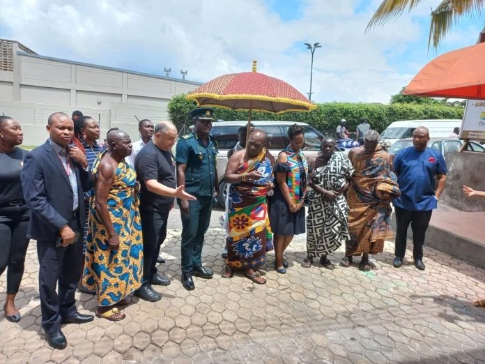 exploregh's tweet photo. RT @gogeafrica: Cheering news from #Ghana.
Ghananian tourism practitioners are gearing to revolutionize tourist experience with the launch of an ultramodern travel centre, an initiative of @dodiworld_ghana
and @wakanowdotcom.
#westafrica
#DWAP
#Destinaโฆ https://t.co/f4rXrKMzTR