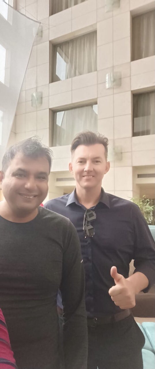 Baldev jumnani ( belly button shaper man) on X: Brett lee world no 1  fastest bowler  / X