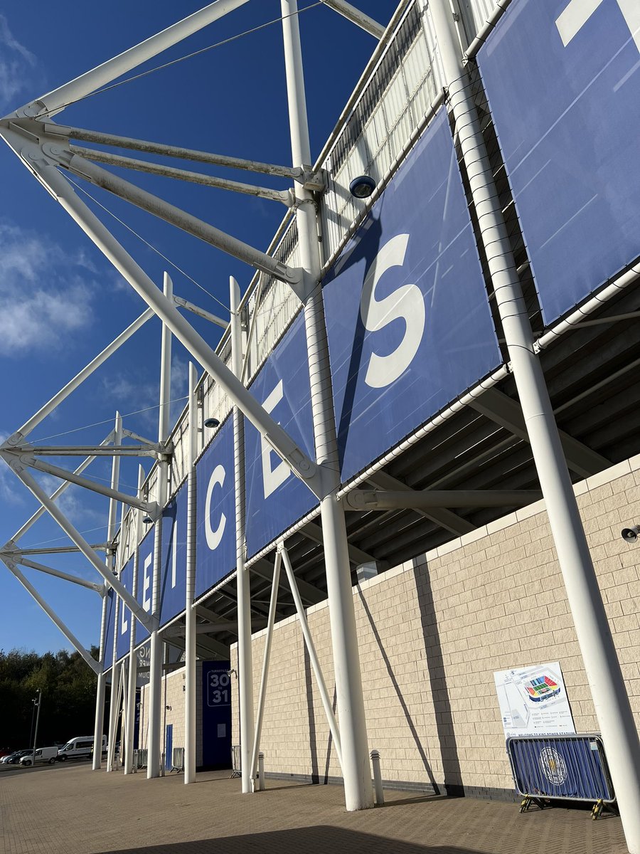 Sam Shaw tweet media