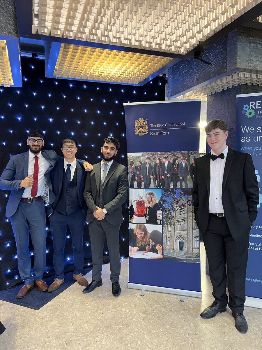 Special shout out goes out to <a href="/BCOldham6thForm/">The Blue Coat Sixth Form</a> who did a incredible job for helping out at  the <a href="/OldhamBA/">Oldham Business Awards</a> 👍#OldhamHour