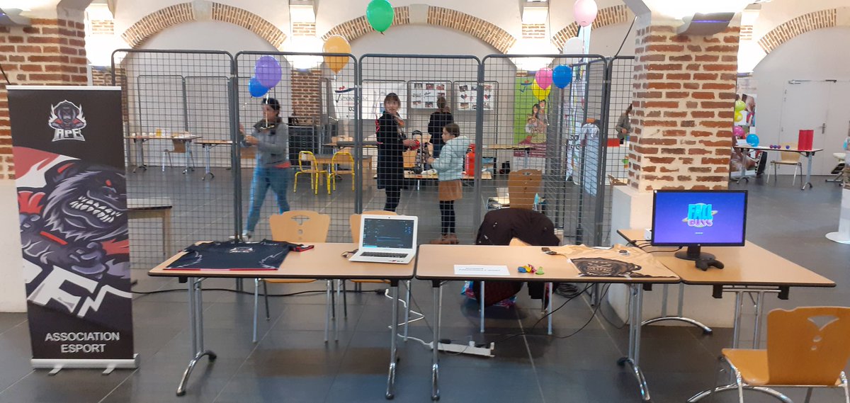 Venez découvrir l' #esport a <a href="/Villedemoulins/">Ville de Moulins</a> sur notre stand !

Admirez nos maillots <a href="/Azerus_co/">Azerus</a> et venez tester des jeux comme #FallGuys ou #Overwatch2 !

<a href="/ffjv_officiel/">FFJV : Fédération Française de Jeu Vidéo</a> <a href="/Fra_esports/">France Esports</a> @fede_esport