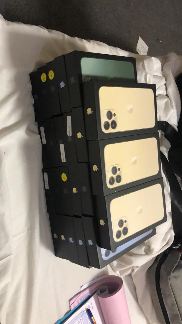 Iphone 13 Series zimefika‼️

13 Pro 
128gb ~ Tshs. 2,350,000/=
256gb ~ Tshs. 2,550,000/=

13 Promax
128gb ~ Tshs. 2,600,000/=
256gb ~ Tshs. 2,800,000/=

🔵TOP-UP &amp; EXCHANGE ALLOWED☑️
🔵MIKOANI TUNATUMA KWA BUS, NDEGE na EMS✅

☎️CALLs ONLY: 0759170513
📩WHATSAPP ONLY: 0655170514