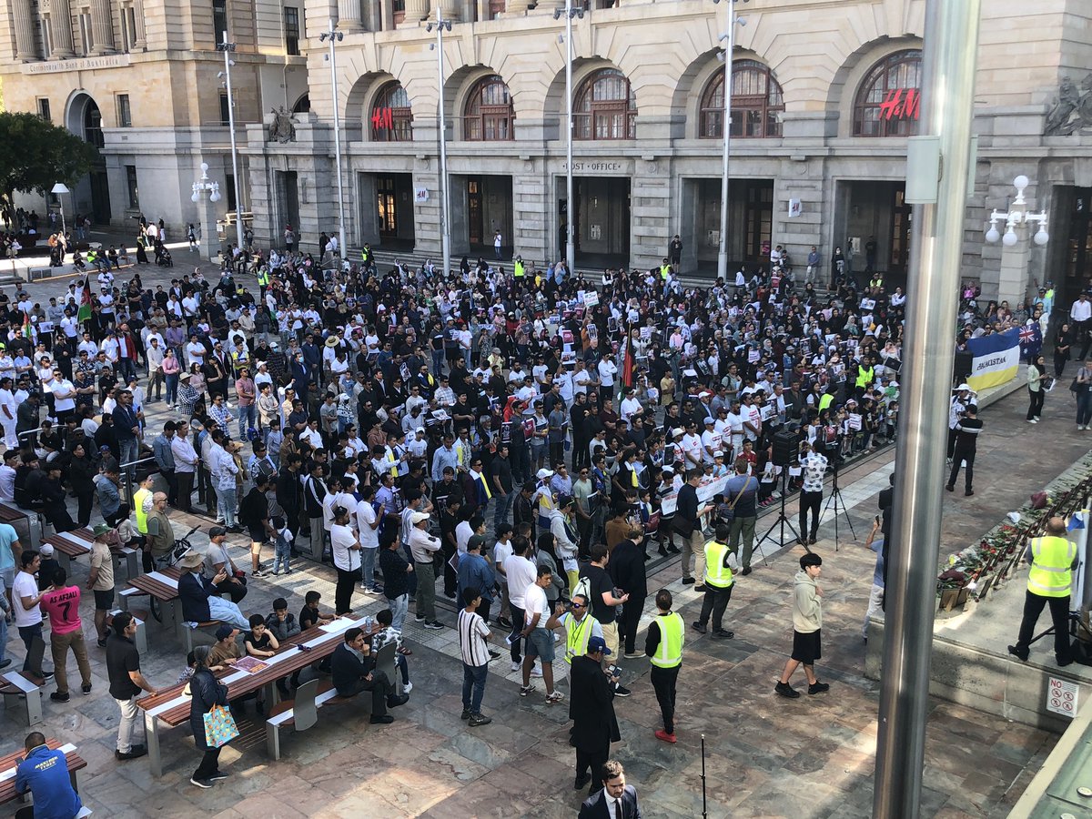 Hazara community of Perth have turned out today to call on the Australian Government to allow safe and swift access to permanency for people escaping persecution in Afghanistan #StopHazarzaGenocide #EndTemporaryVisas #Education4Girls