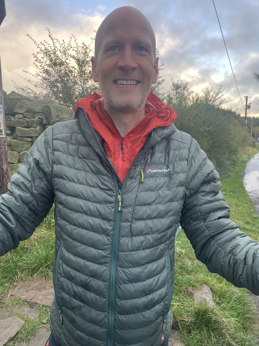 keogh_sara's tweet photo. 08.00h start for @stilesandmiles #VerticalMarathon challenge raising funds for #CovidAid. Details in the link Plus link to charity each time
https://t.co/IiHVnEbJxR
@MontaneOfficial #ScarpaUK https://t.co/FFqiw1OVKD