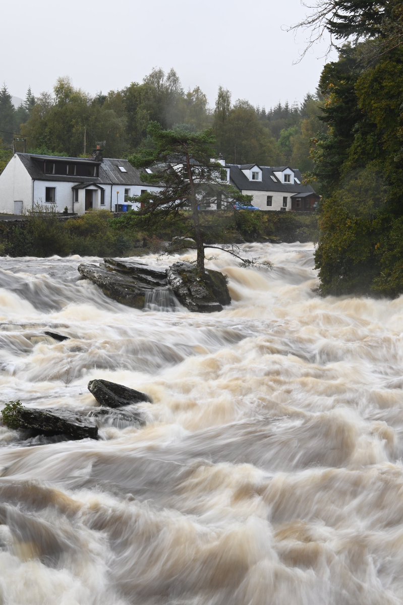 TrialBalance's tweet photo. Falls of Dochart, Killin. Recent rainfalls have made the Falls of Dochart looked spectacular. 
#VisitScotland #Killin #fallsofdochart https://t.co/9spVUzZR89