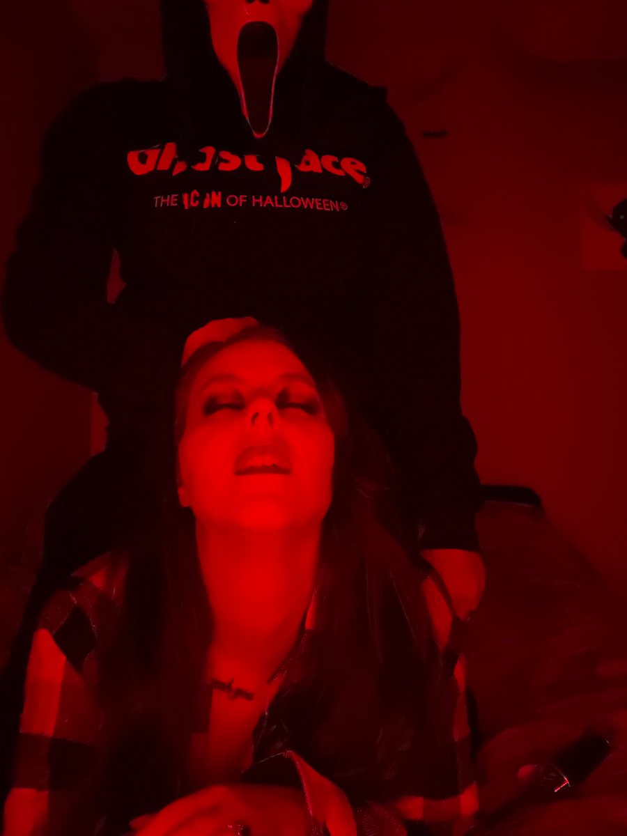 SatansDaddy66's tweet photo. Follow the link for a SPOOKY  time 😜😈
https://t.co/To5IcuWU4u https://t.co/C1wgJrLvTD