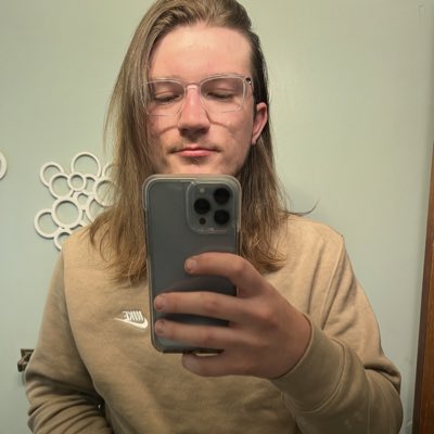 BaileyHogsed_'s tweet photo. #NewProfilePic https://t.co/ITpNHDbJiC