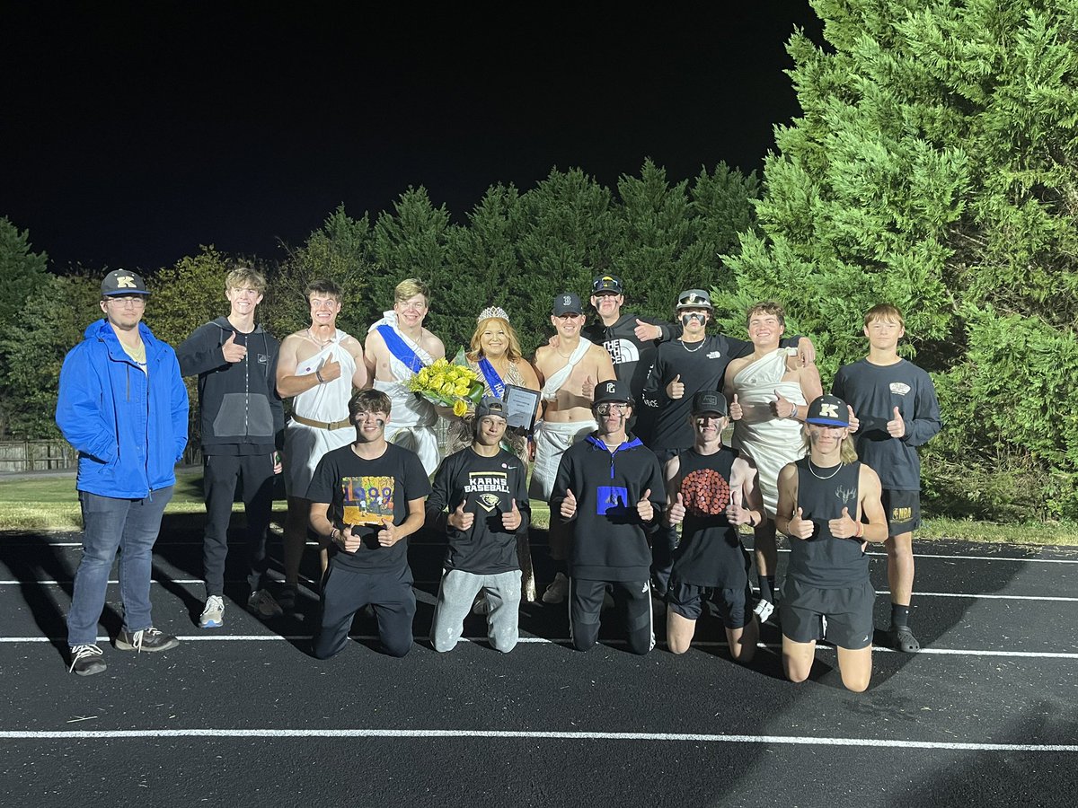 Congratulations to Addy Garrett on being Homecoming Queen! Thank You for helping Karns Baseball. Very well deserved!