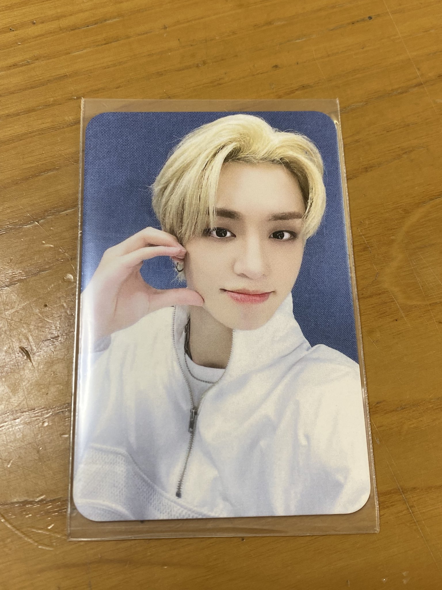 pentagon yuto 安達祐人 直筆サイン付きチェキ pentagon yuto 安達祐人 直筆サイン付きチェキ - メルカリ