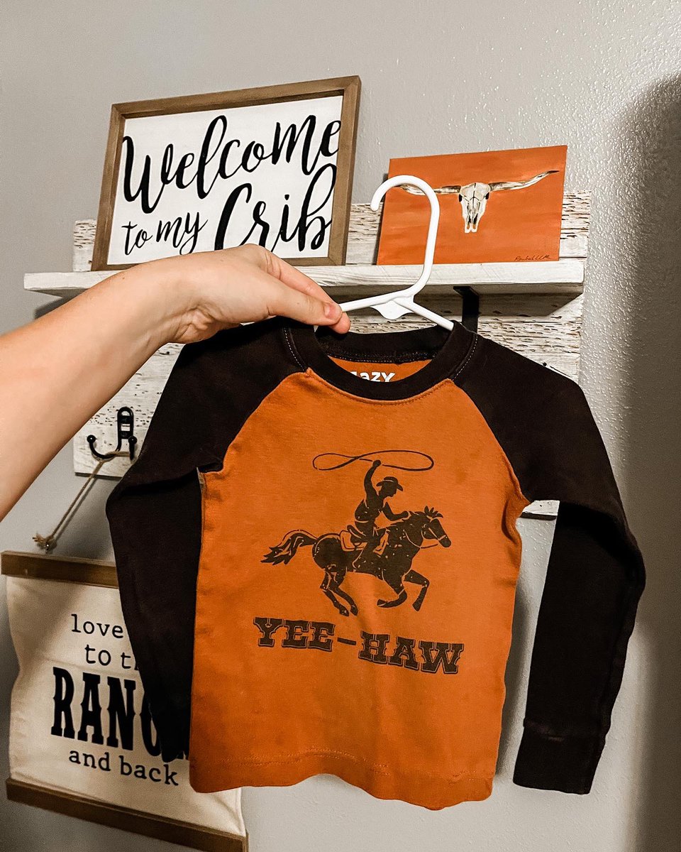 copenlane's tweet photo. our kids section is full of the cutest items 🤠✨

if you need items newborn/youth medium 
Nike/polo/posh peanut/wrangler/underarmor/Cinch/Kickee pants &amp; tons more RUN to the website 

Shop here https://t.co/y2yucopt3X https://t.co/j5YOWKnamp
