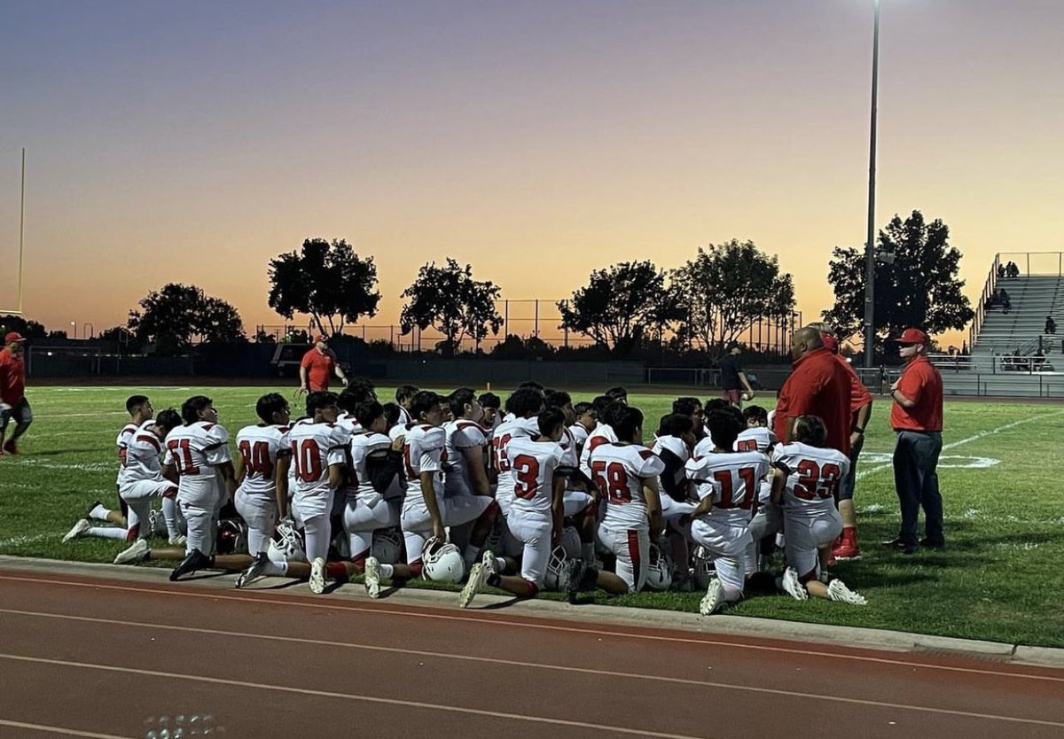 LindsayFootball's tweet photo. Great job Cardinals with the win 40-6. 7-0 #underfeated #Cardinals @LindsayUnified @LHSempowered @LHS_Athletics22 https://t.co/D1alIrAhXy
