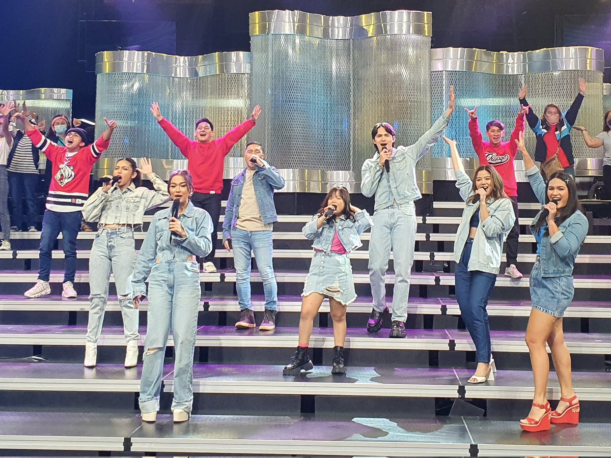 Eat Bulaga na!
Try namin mag denim today 😄