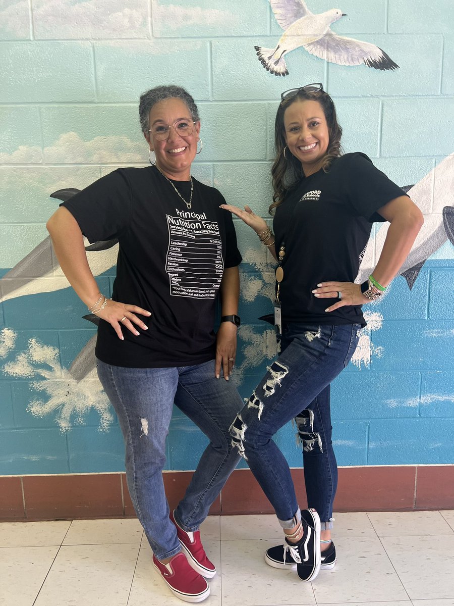 misty_slade's tweet photo. Happy National Principal’s Month to one of the best to ever do it. Thank you for your support, guidance, and encouragement. #pilotpride ❤️😊 @PilotPrincipal1 @GCSchoolsNC @Super_GCS @jmaness4 @michellewolver https://t.co/qoMJYRFItE