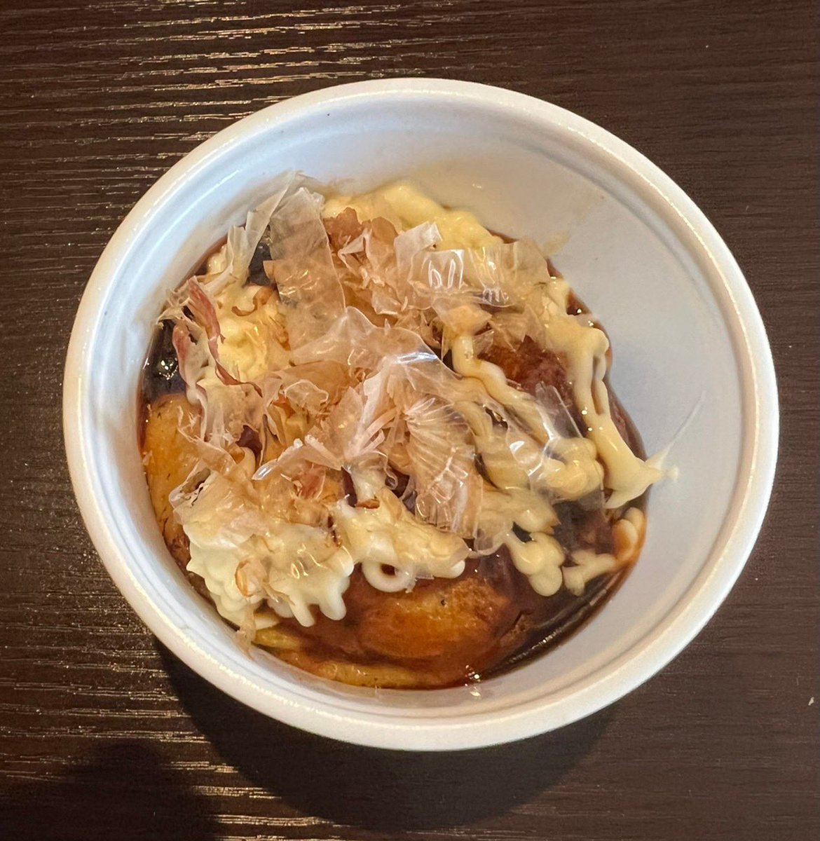 lia_abashiri's tweet photo. ニポネも気になっていた
#ドラゴンキッチン
番組中に食レポしていたのは具材がいっぱいの「ドラゴン焼き」
お出汁がきいたボリューム満点の人気商品です🐉
#FunFanRadioDay
#網走Walker https://t.co/qZhSjGfQmA