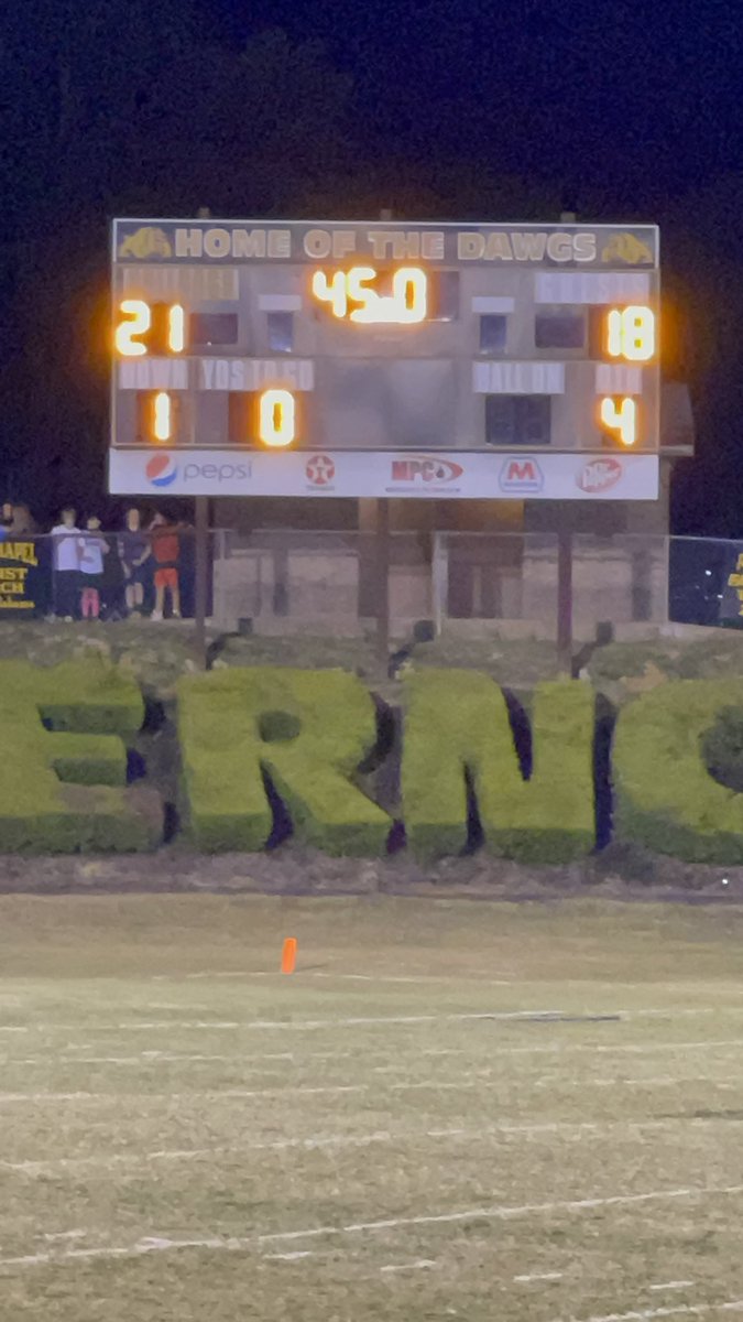 My DAWGS ! That’s how we do it . Got the WIN over Sulligent @2aBama_Football