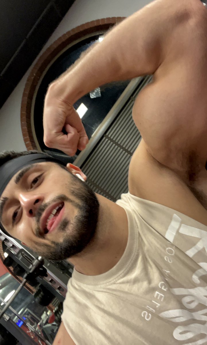 jakestonerrr's tweet photo. the pits were giving https://t.co/Rtx2D3eTaB