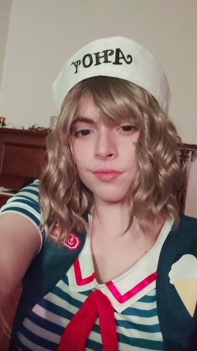 hireathbambi's tweet photo. Ahoy~ #robinbuckley #strangerthings3 #stramgerthings https://t.co/PTi3jIRIDT