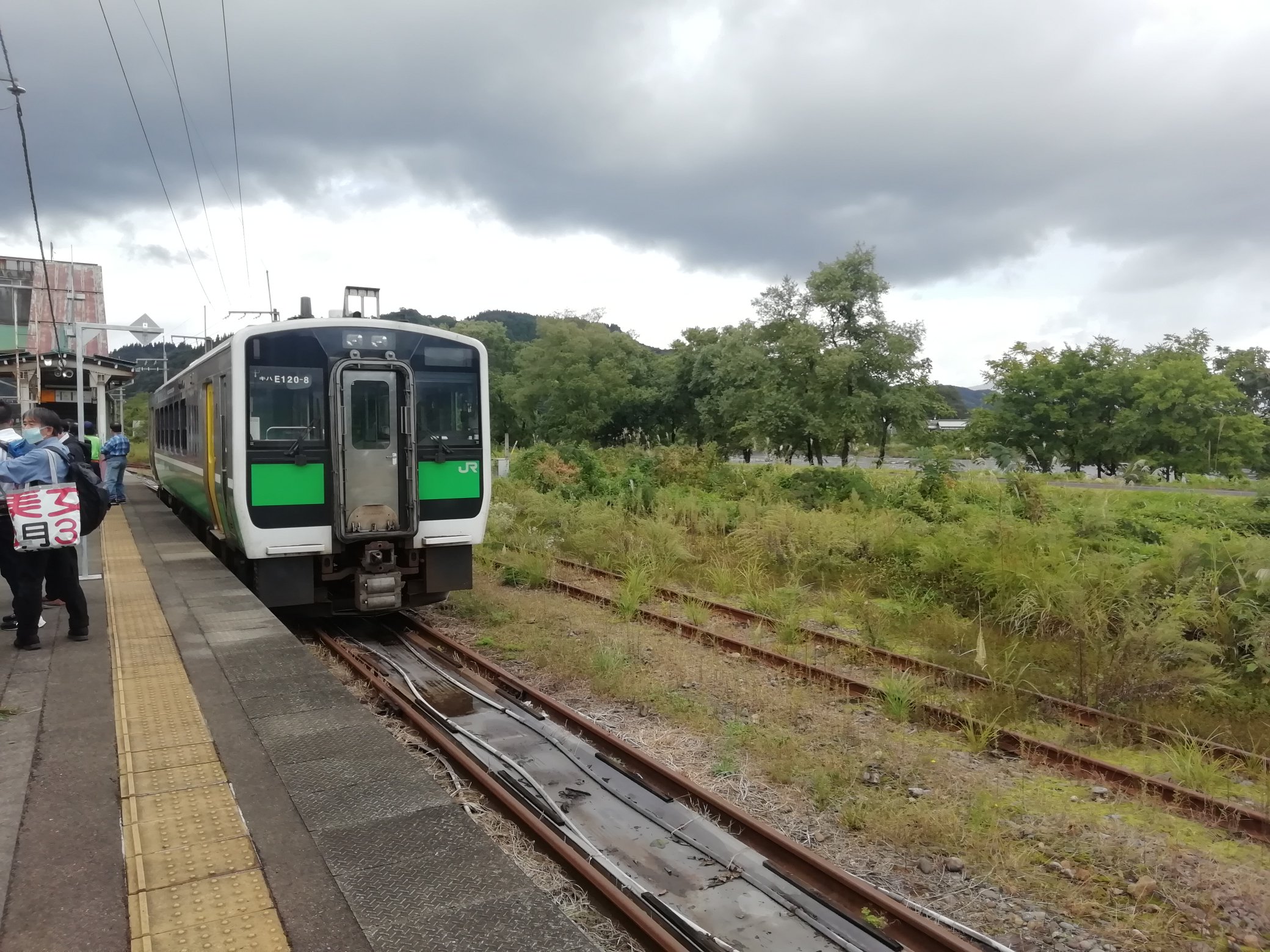 (じょにー) on Twitter 