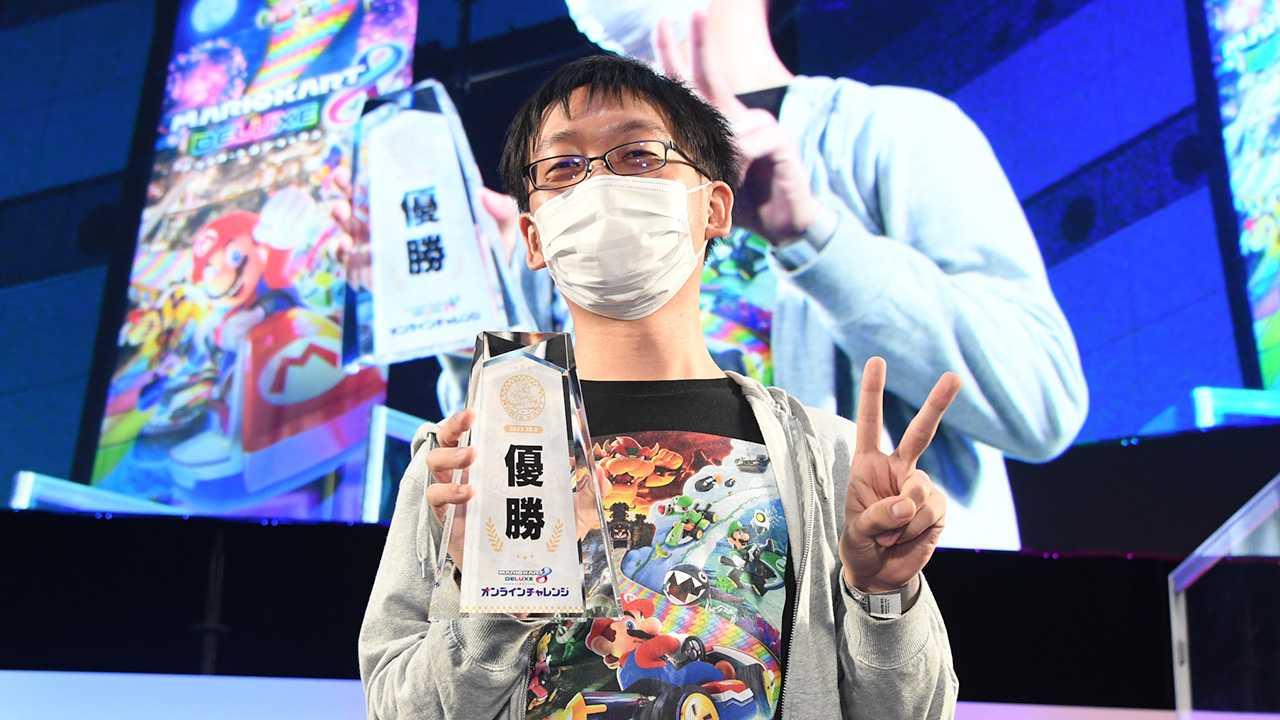 任天堂株式会社 マリオカート８ デラックス オンラインチャレンジ 決勝ステージ で 強者同士の戦いを制したのは おまえモナー 選手です 優勝おめでとうございます Mk8d Nintendolive T Co Dhn5lay4ii Twitter