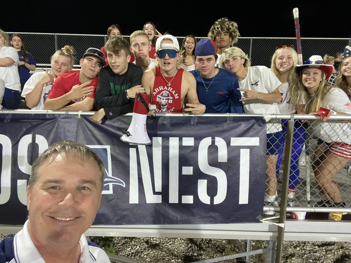Frogman87's tweet photo. A great night to be a Chaparral! Volleyball swept Ranchview, Football beat Van Alstyne 35-14, Cheer did a great routine at halftime, the Band had a great run of their show, and our student section was on fire supporting the team. Great work Chaps!! #AubreyProud #InspiringHope https://t.co/VOQ28teCjz