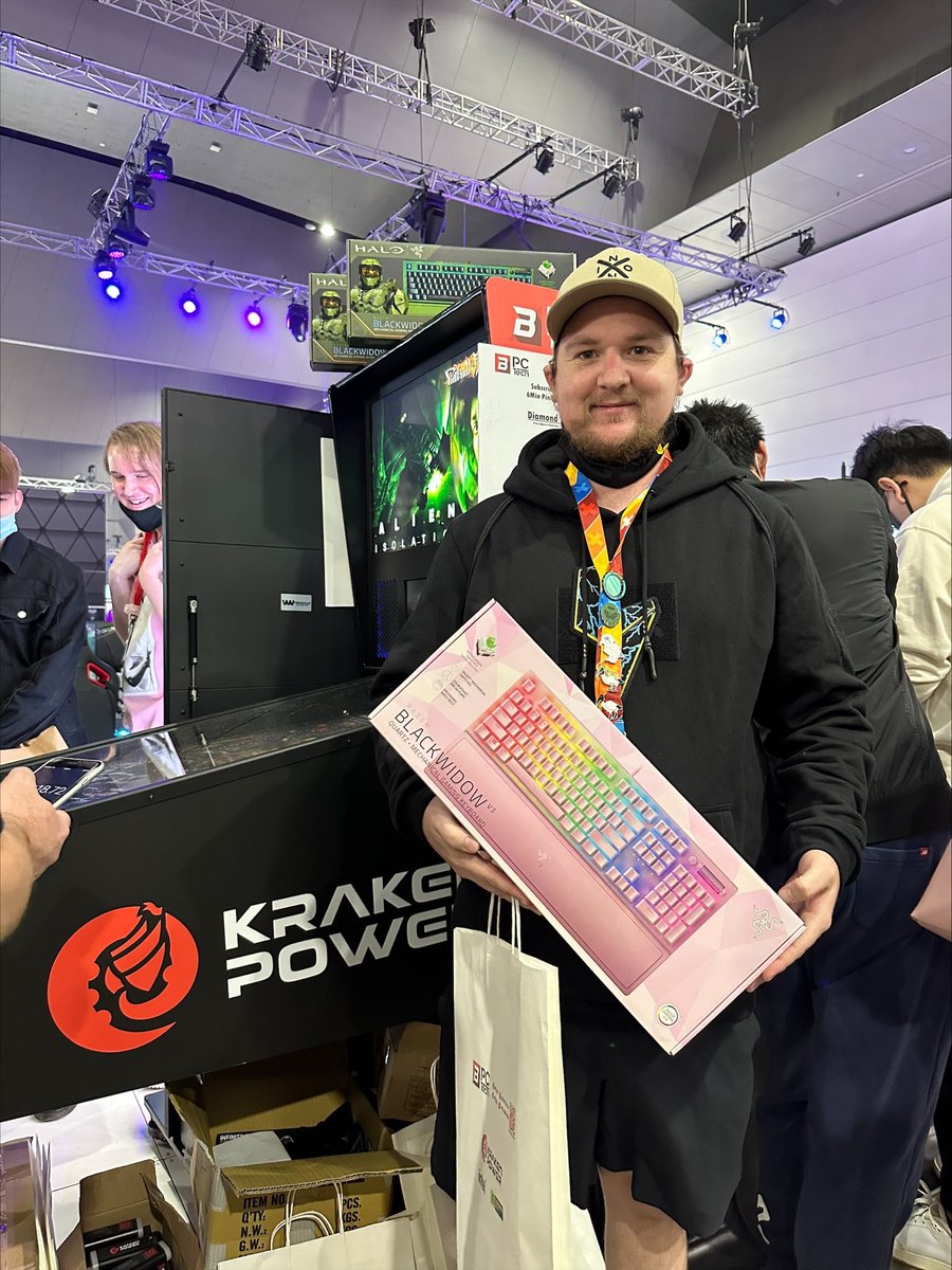 budgetpc's tweet image. Come to join our PINBALLChallenge and win Freebies at PAX BPC Stand!

#PAXAUS #bpctech