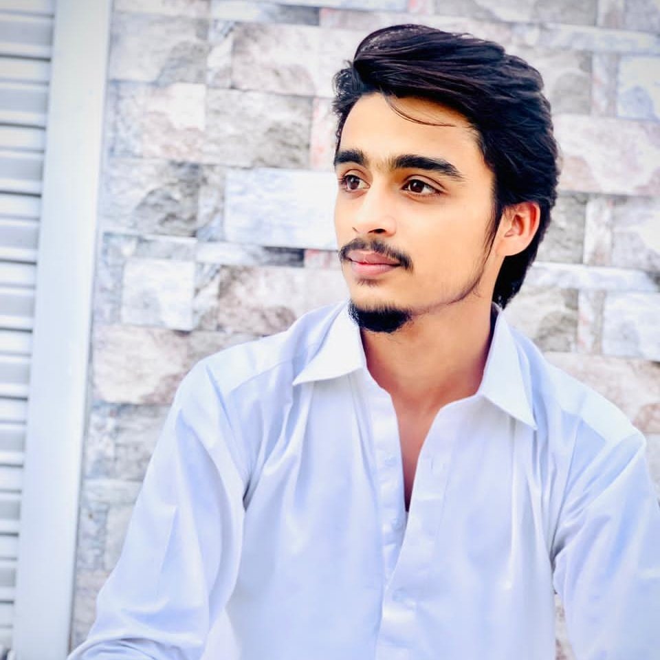 Nawablvl1's tweet photo. #NewProfilePic https://t.co/HZLsfFqHlb