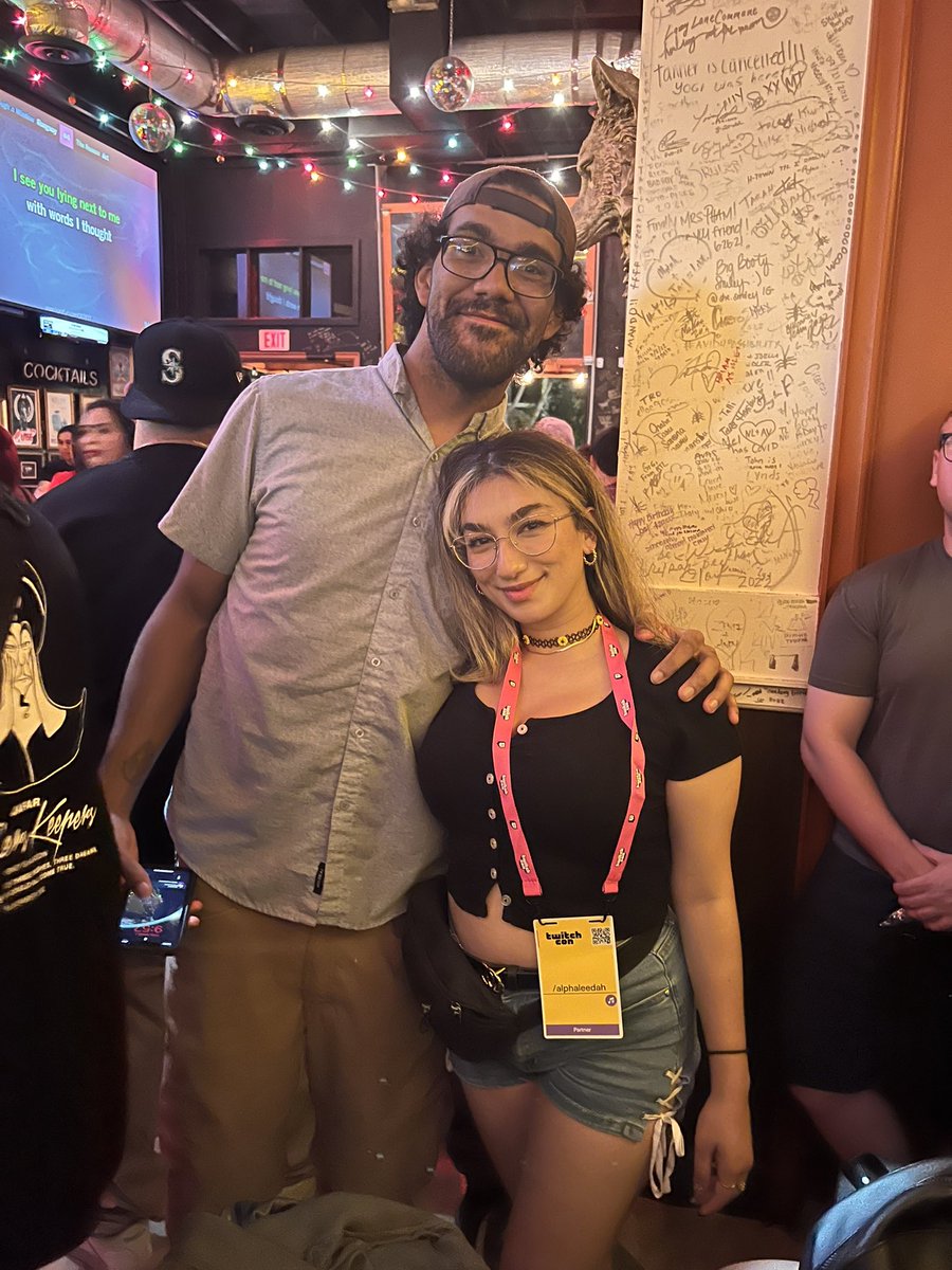 alphaleedah TCON on Twitter: "few of tonight and more coming!💖"